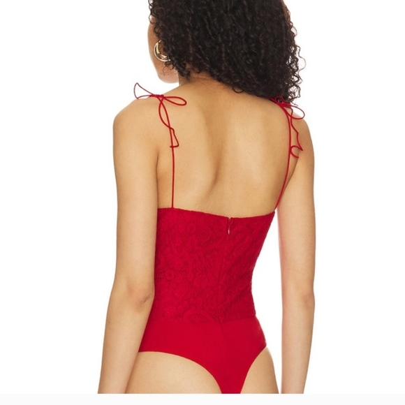Stasia Lace Bodysuit in Redsuperdown - Picture 2 of 3